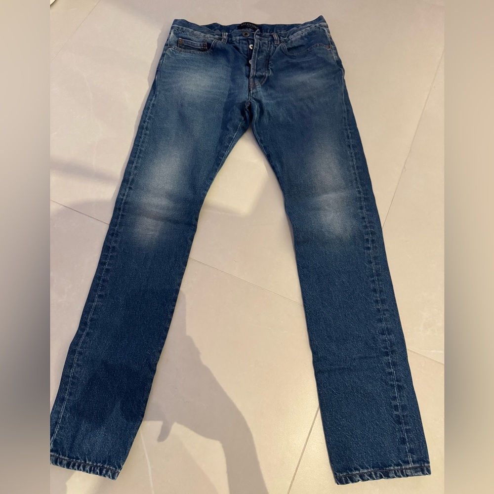 Valentino Men’s 001 Blue Straight Jeans Size 30. NWOT.